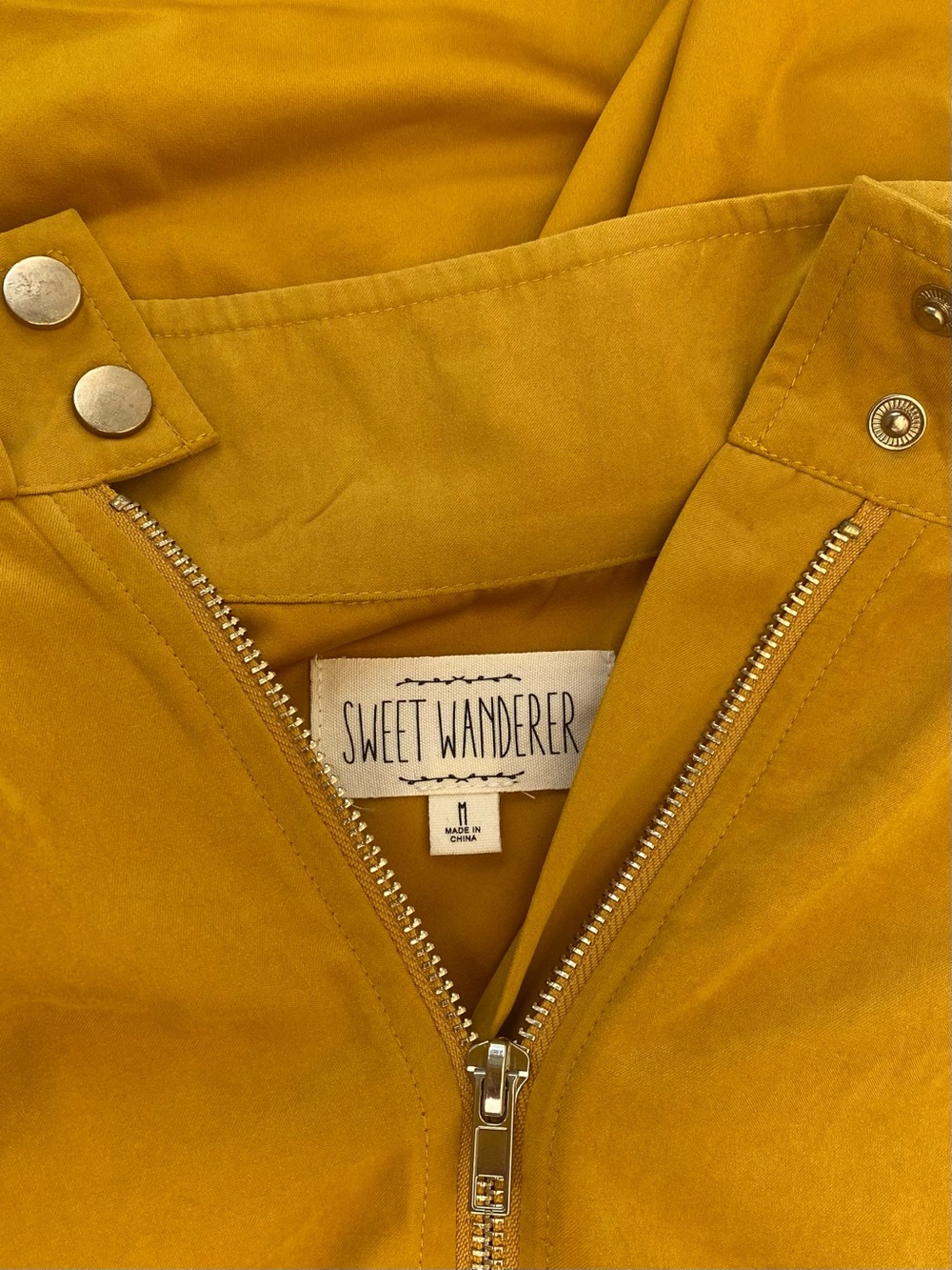 Sweet Wanderer NWT Hooded Utility Anorak Jacket in Mustard, Size L - Picture 6 of 12